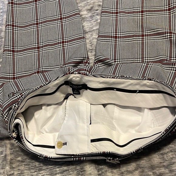 Ann Taylor Gray and Black Plaid Women's Trousers - Picture 5 of 6